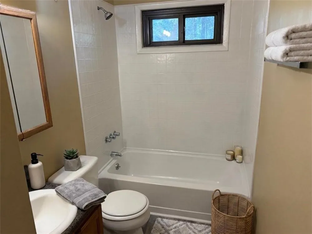 122 Oriole Drive Jonesboro, GA 30238