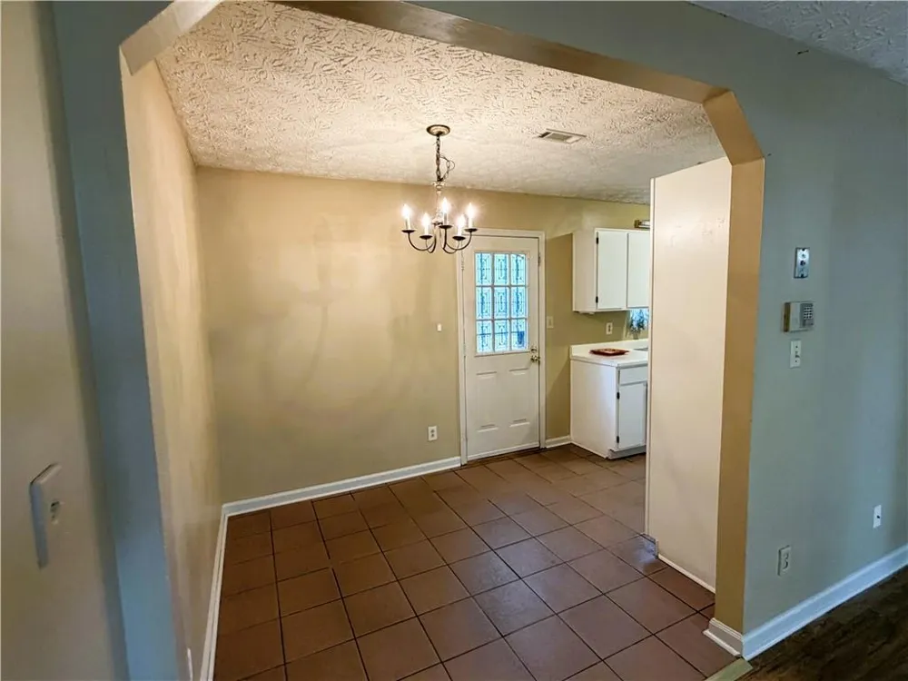 122 Oriole Drive Jonesboro, GA 30238