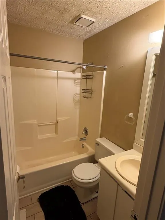 122 Oriole Drive Jonesboro, GA 30238