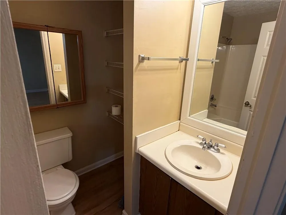 122 Oriole Drive Jonesboro, GA 30238