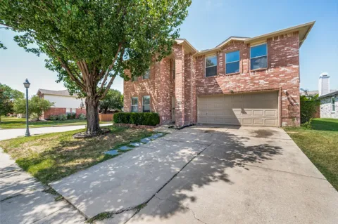 2301 Chestnut Drive