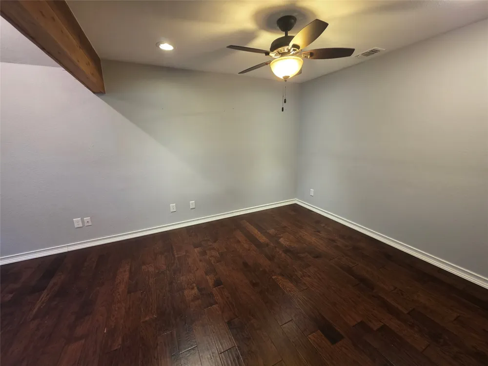 2717 Cliffwood Drive Grapevine, TX 76051