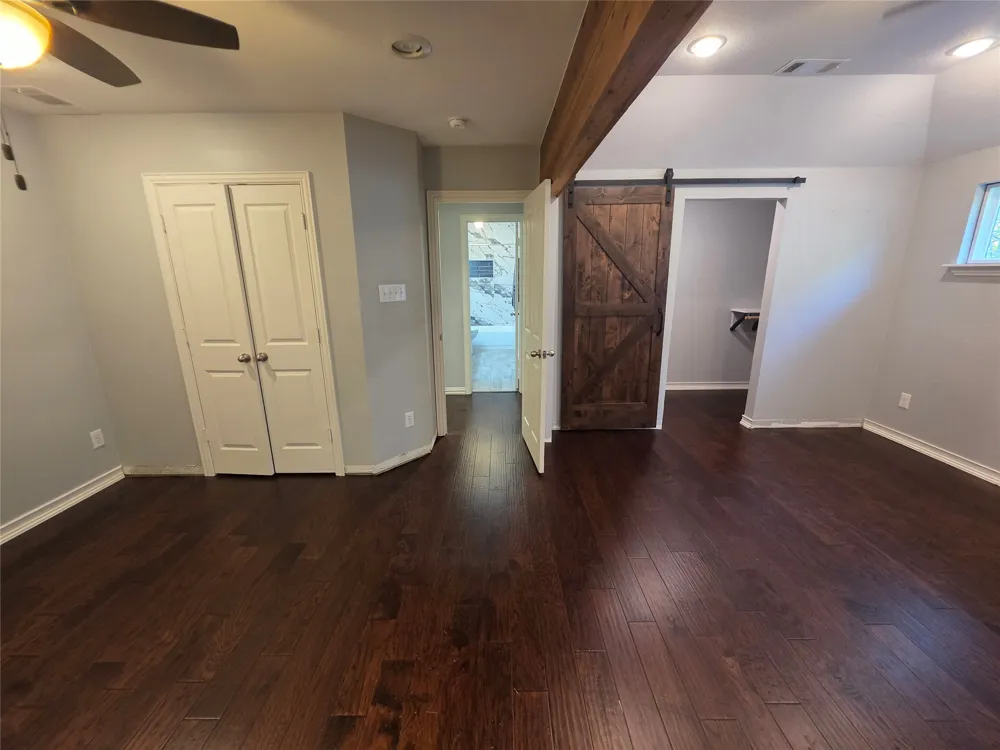 2717 Cliffwood Drive Grapevine, TX 76051