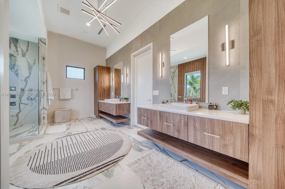 1500 SW 149th Ter Davie, FL 33326