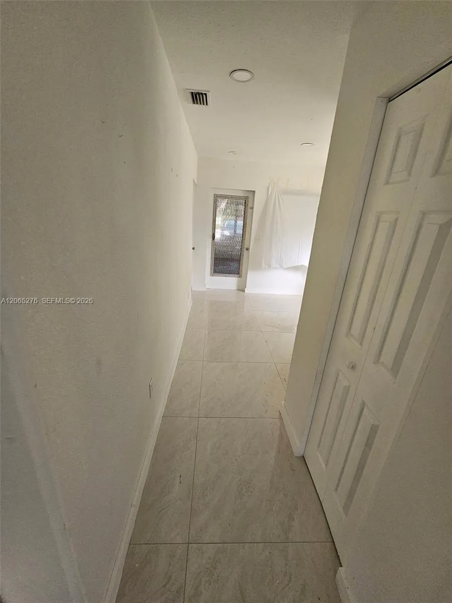 4473 Parmely St #B Port Charlotte, FL 33980