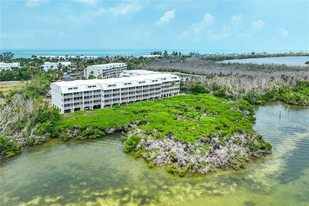 5321 Bayside Villas Captiva, FL 33924