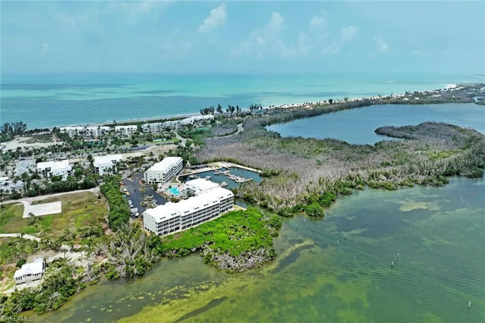 5321 Bayside Villas Captiva, FL 33924