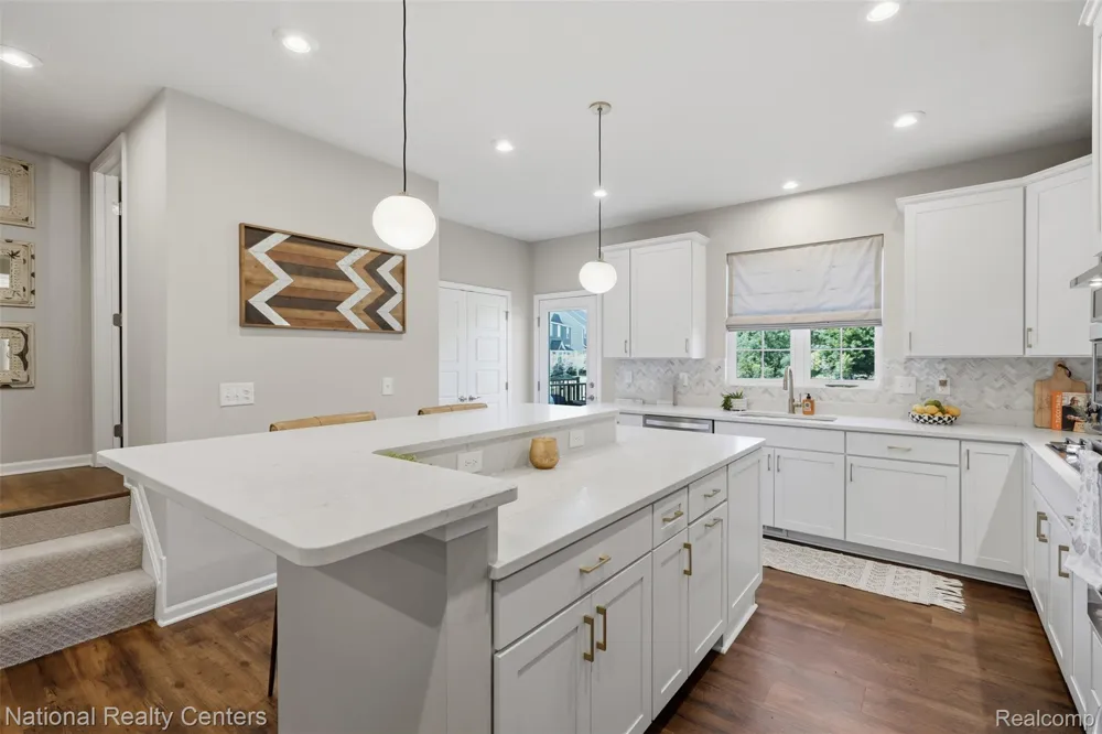 220 Sydney Court Plymouth City, MI 48170