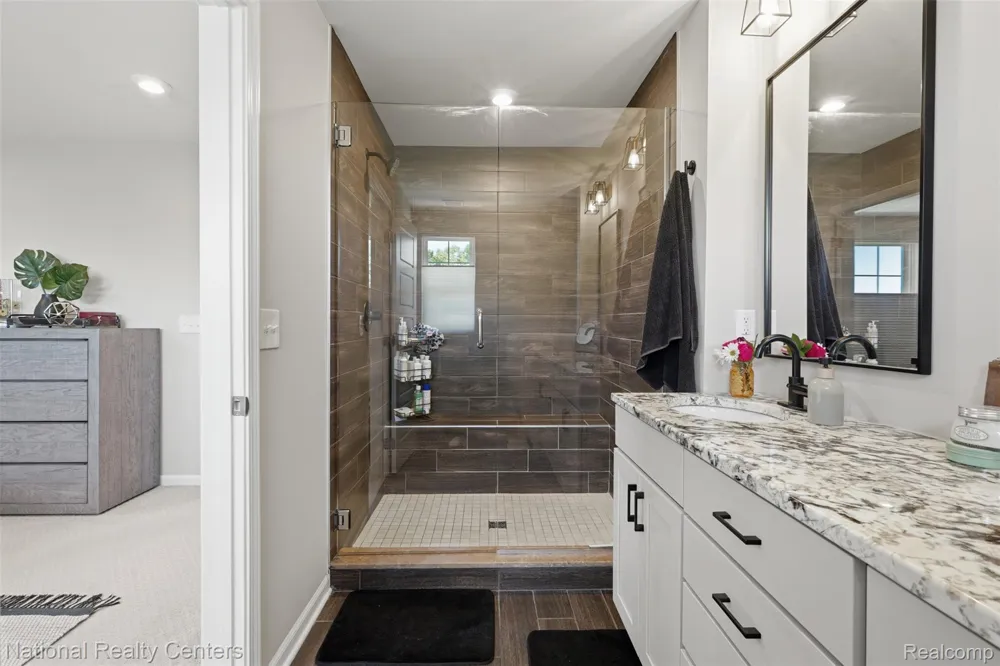 220 Sydney Court Plymouth City, MI 48170
