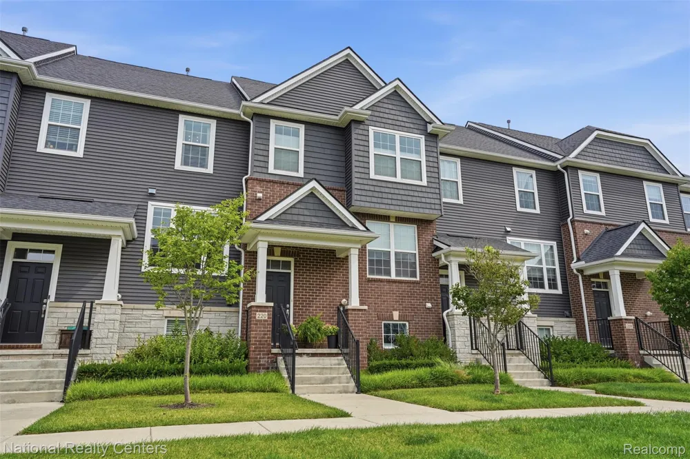 220 Sydney Court Plymouth City, MI 48170
