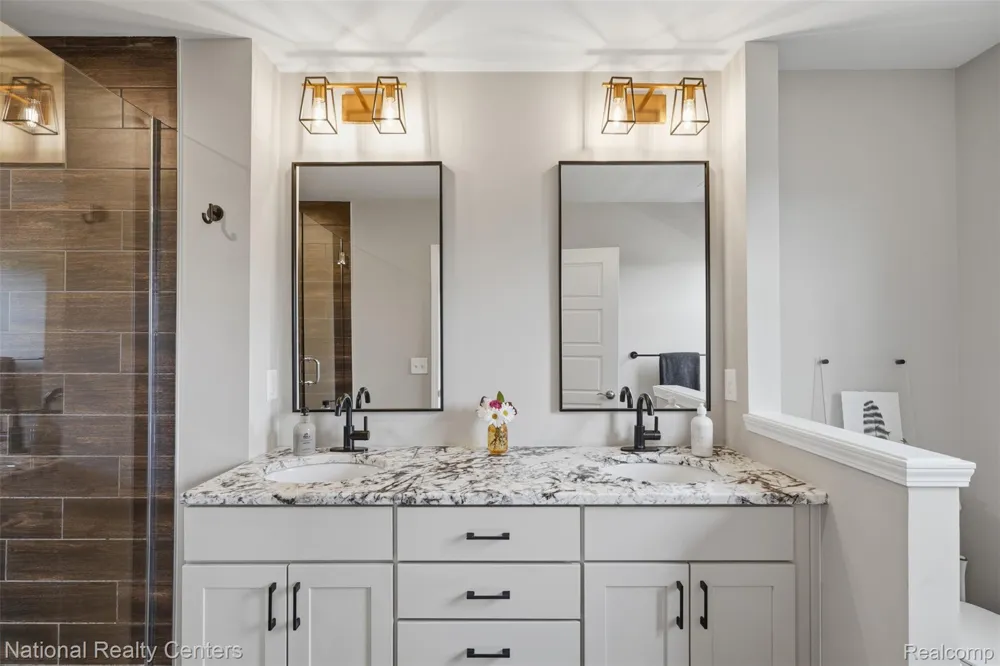 220 Sydney Court Plymouth City, MI 48170