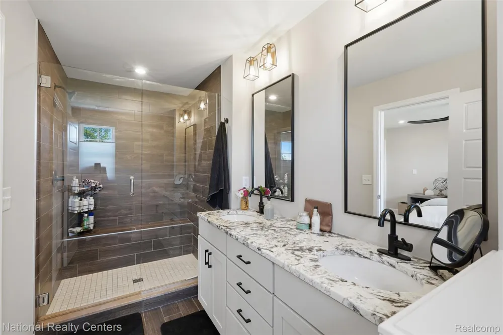 220 Sydney Court Plymouth City, MI 48170