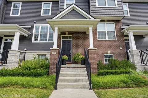 220 Sydney Court