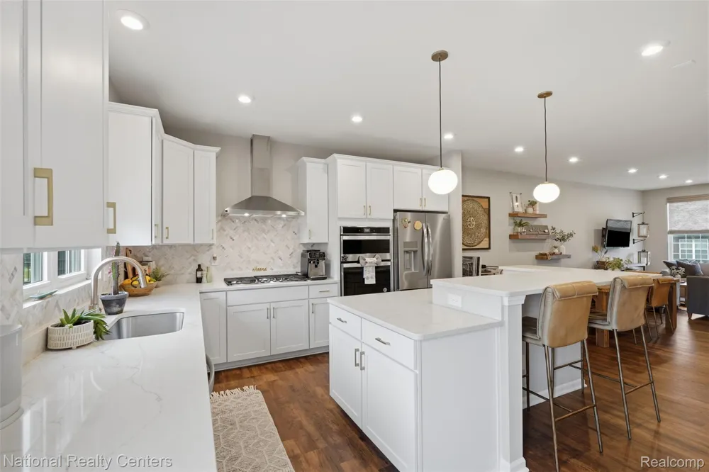 220 Sydney Court Plymouth City, MI 48170