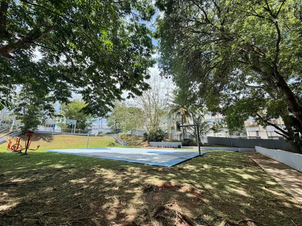1 CLL ALMONTE #1707 San Juan, PR 00926