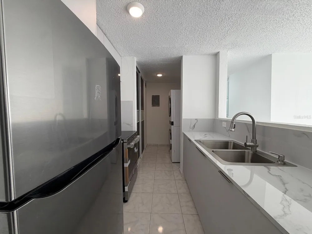 1 CLL ALMONTE #1707 San Juan, PR 00926