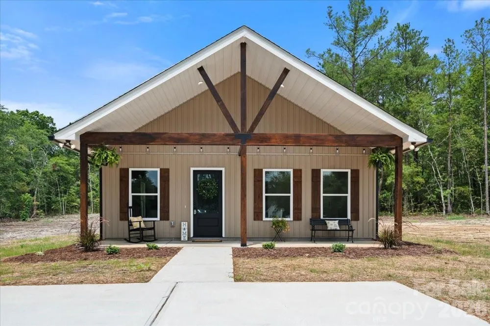 1139 Peach Orchard Road Jefferson, SC 29718