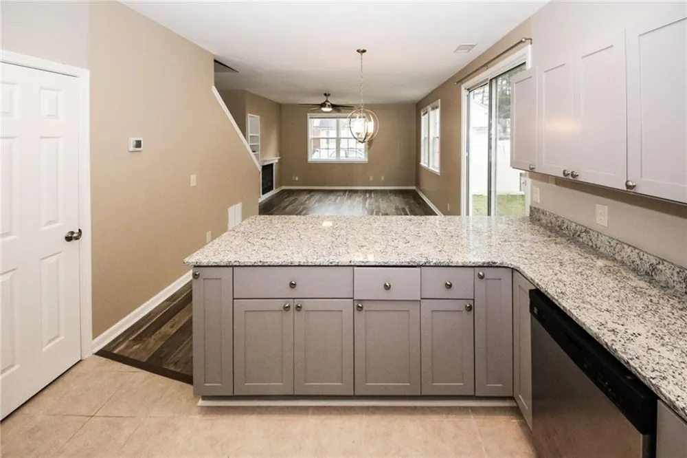 170 Windcroft Lane Acworth, GA 30101