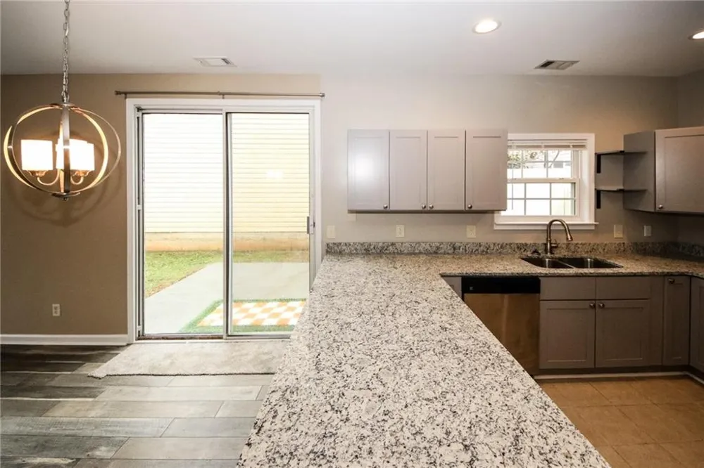 170 Windcroft Lane Acworth, GA 30101