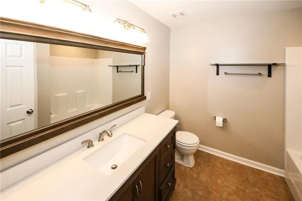 170 Windcroft Lane Acworth, GA 30101