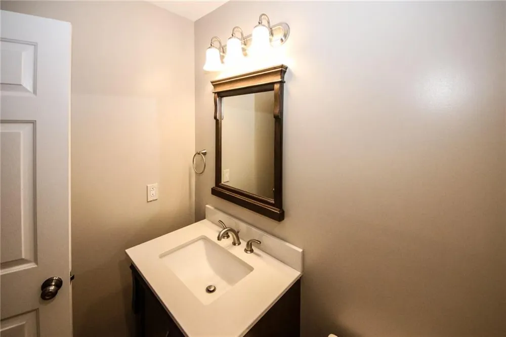 170 Windcroft Lane Acworth, GA 30101