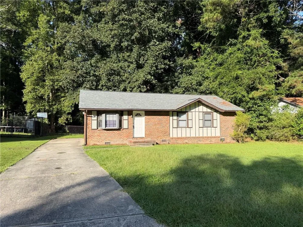 1345 Labelle Street Jonesboro, GA 30238