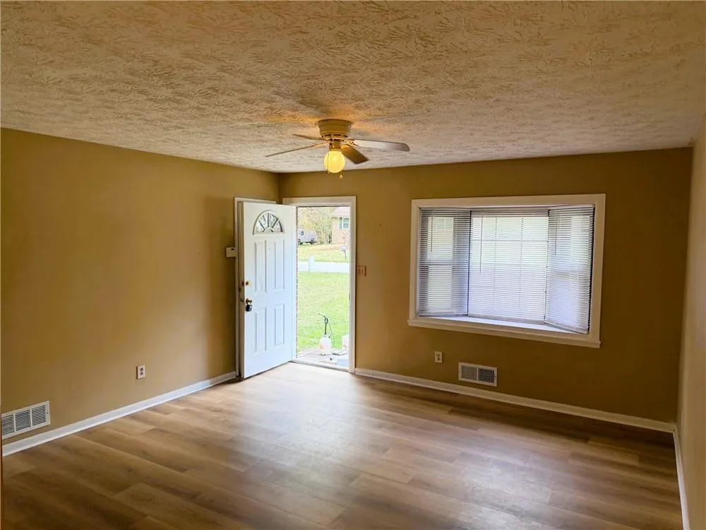 1345 Labelle Street Jonesboro, GA 30238