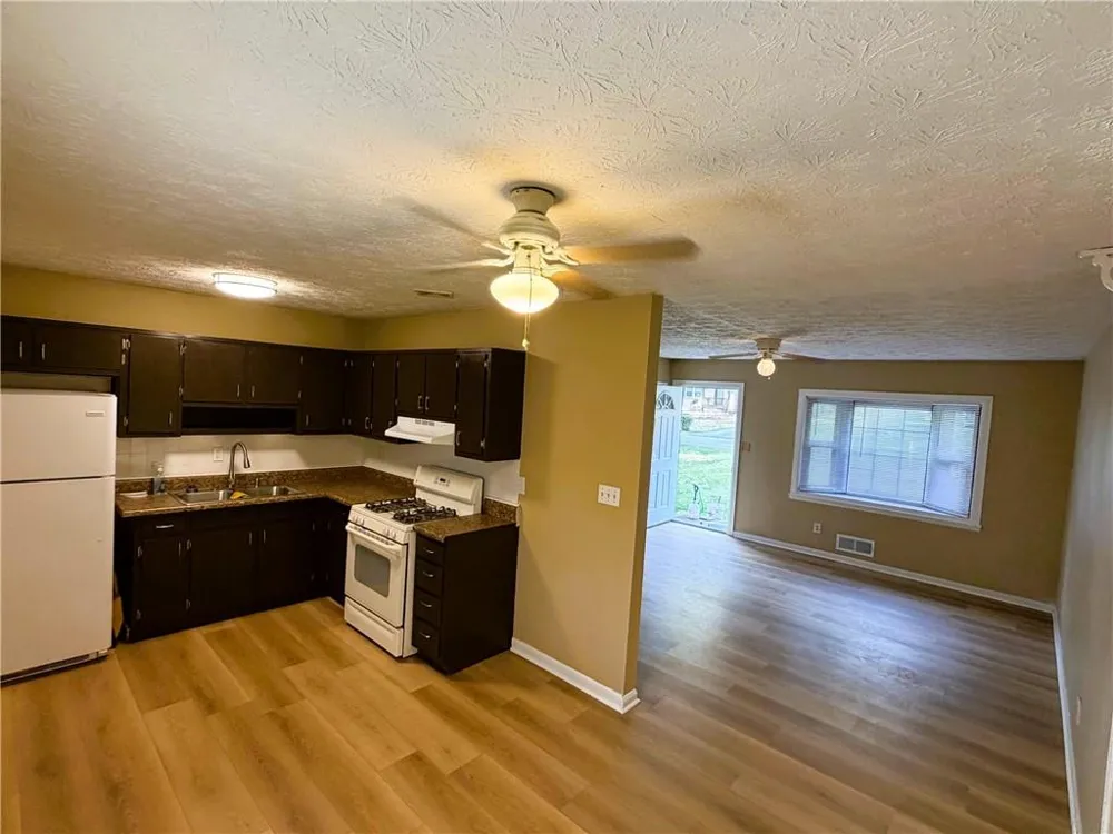 1345 Labelle Street Jonesboro, GA 30238