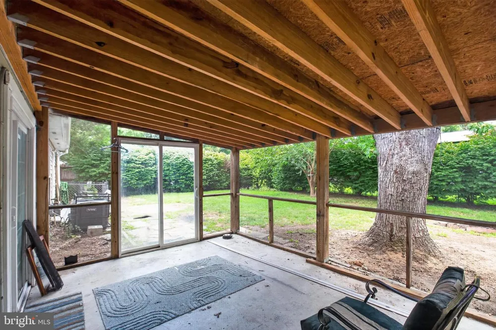 306 TOMPKINS LANE Waldorf, MD 20602
