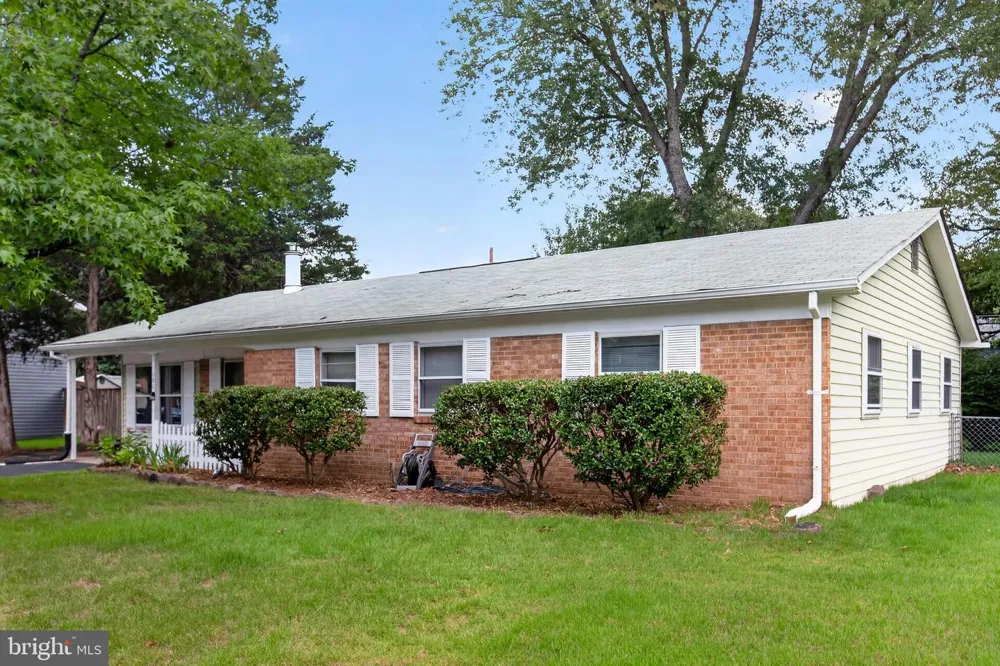 306 TOMPKINS LANE Waldorf, MD 20602