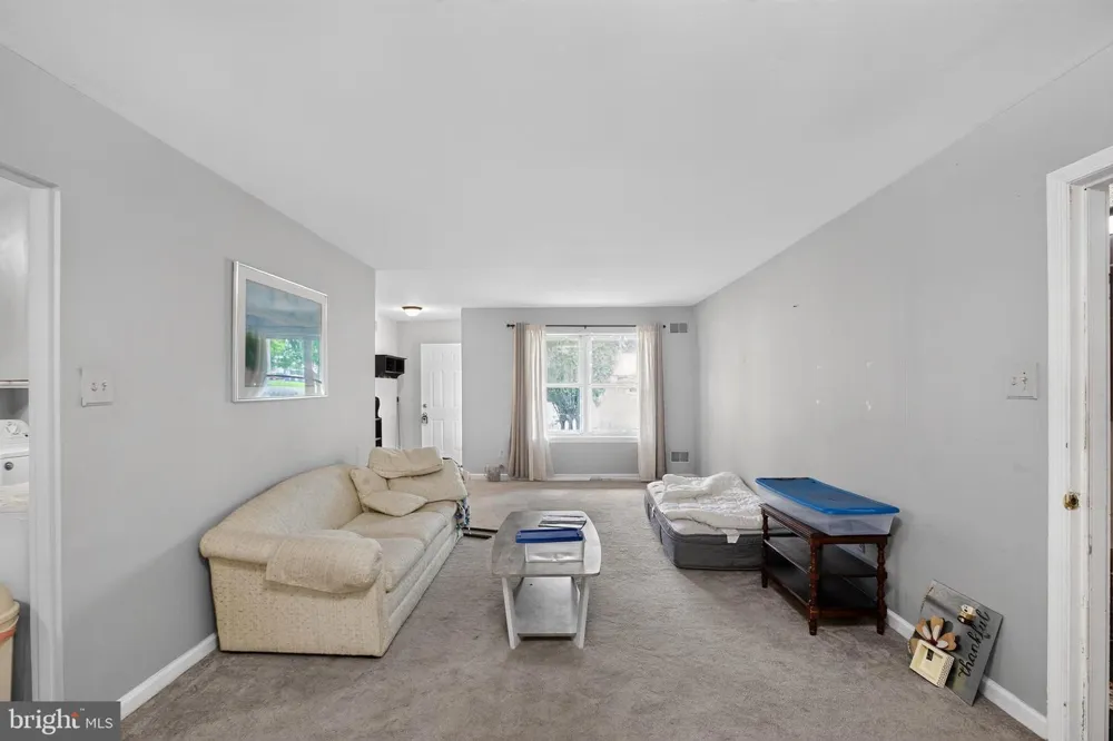306 TOMPKINS LANE Waldorf, MD 20602