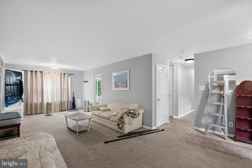 306 TOMPKINS LANE Waldorf, MD 20602