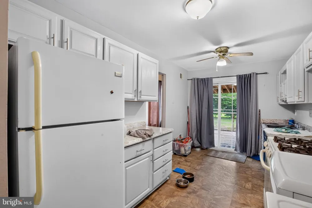 306 TOMPKINS LANE Waldorf, MD 20602