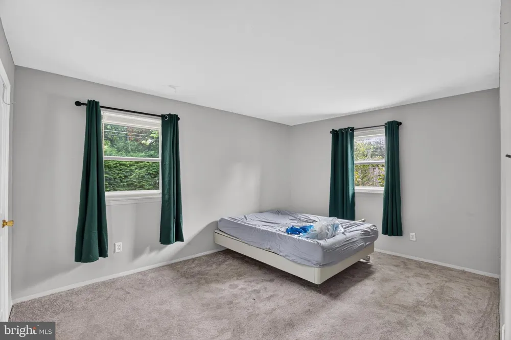 306 TOMPKINS LANE Waldorf, MD 20602