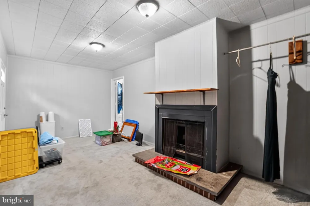 306 TOMPKINS LANE Waldorf, MD 20602