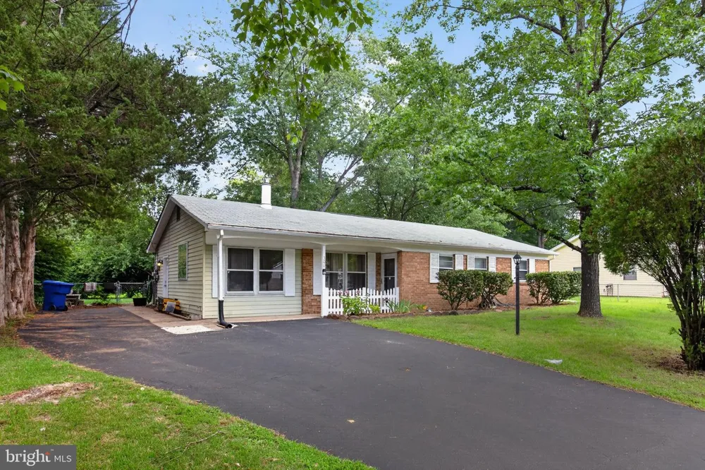 306 TOMPKINS LANE Waldorf, MD 20602
