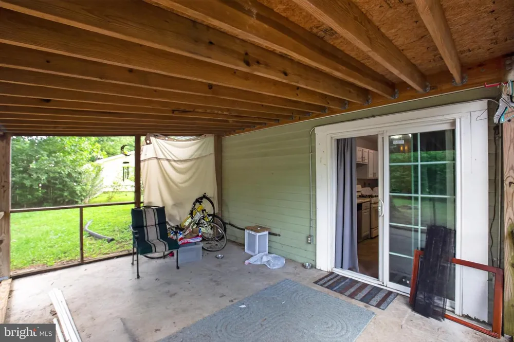 306 TOMPKINS LANE Waldorf, MD 20602