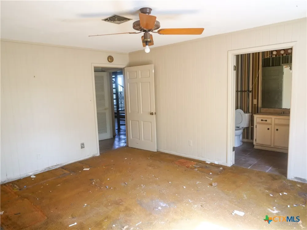292 Fm 136 Woodsboro, TX 78393