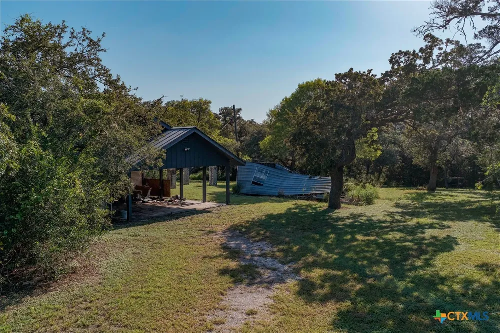 292 Fm 136 Woodsboro, TX 78393