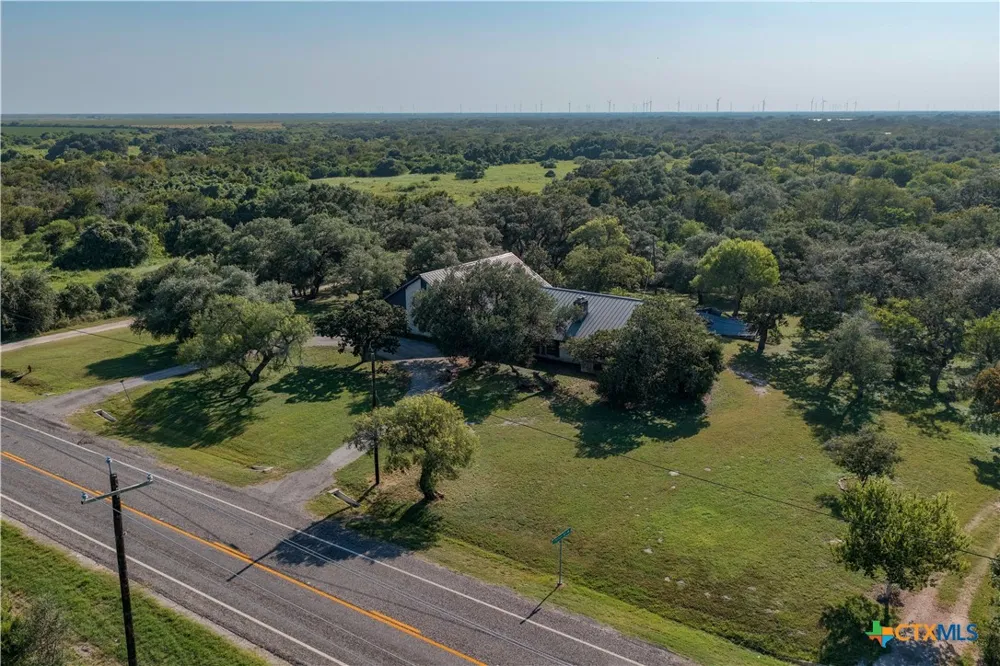 292 Fm 136 Woodsboro, TX 78393