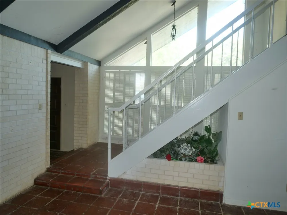 292 Fm 136 Woodsboro, TX 78393