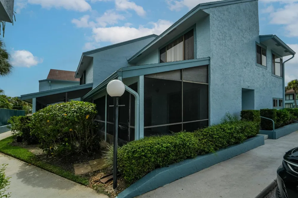 950 S KANNER HWY TH-133 Highway #133 Stuart, FL 34994
