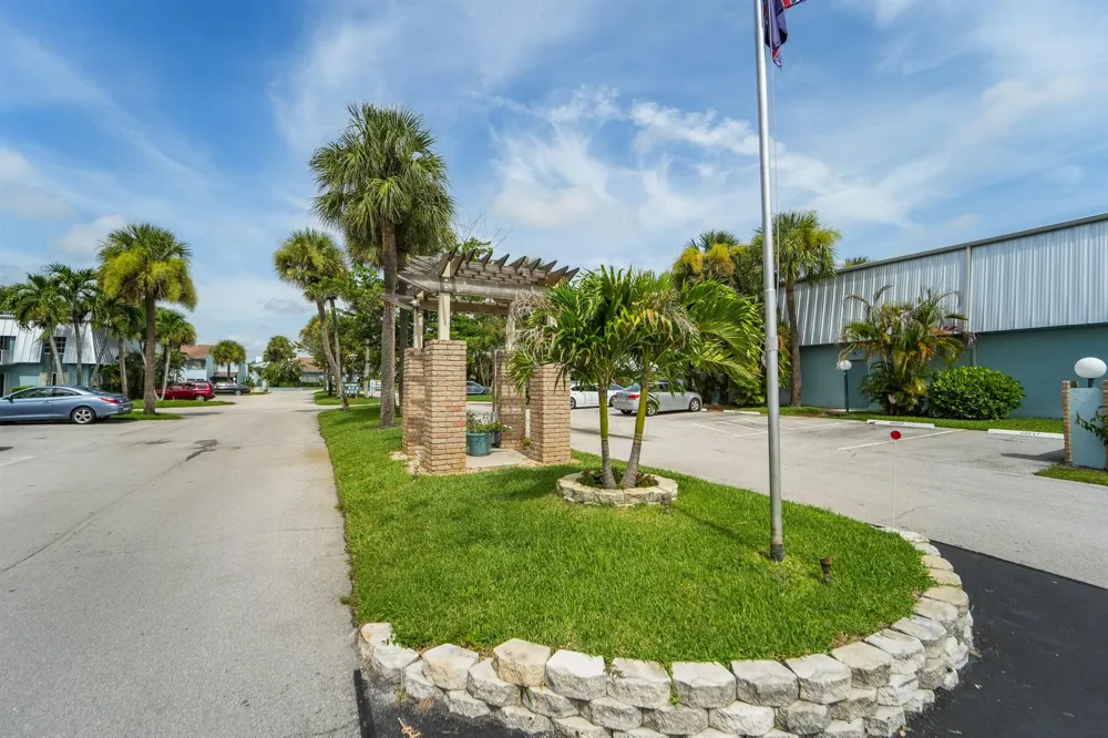950 S KANNER HWY TH-133 Highway #133 Stuart, FL 34994