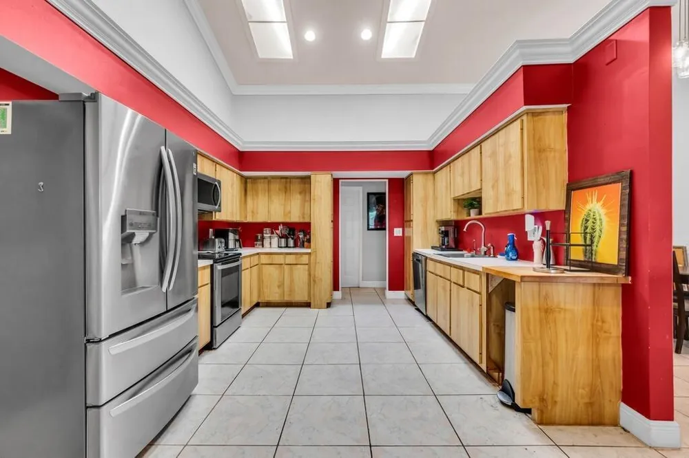 7461 NW 35th Street Lauderhill, FL 33319