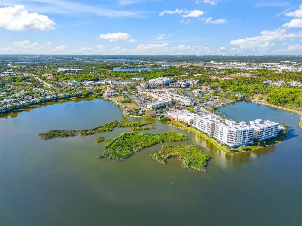 8933 MANOR LOOP #204 Lakewood Ranch, FL 34202