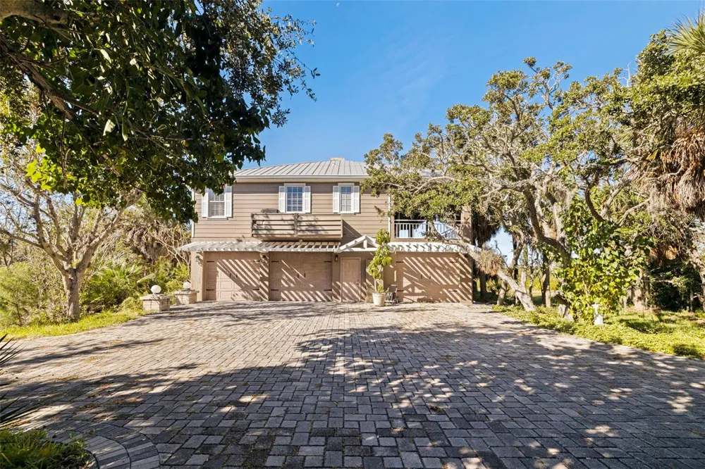 2000 BAYVIEW DRIVE Tierra Verde, FL 33715