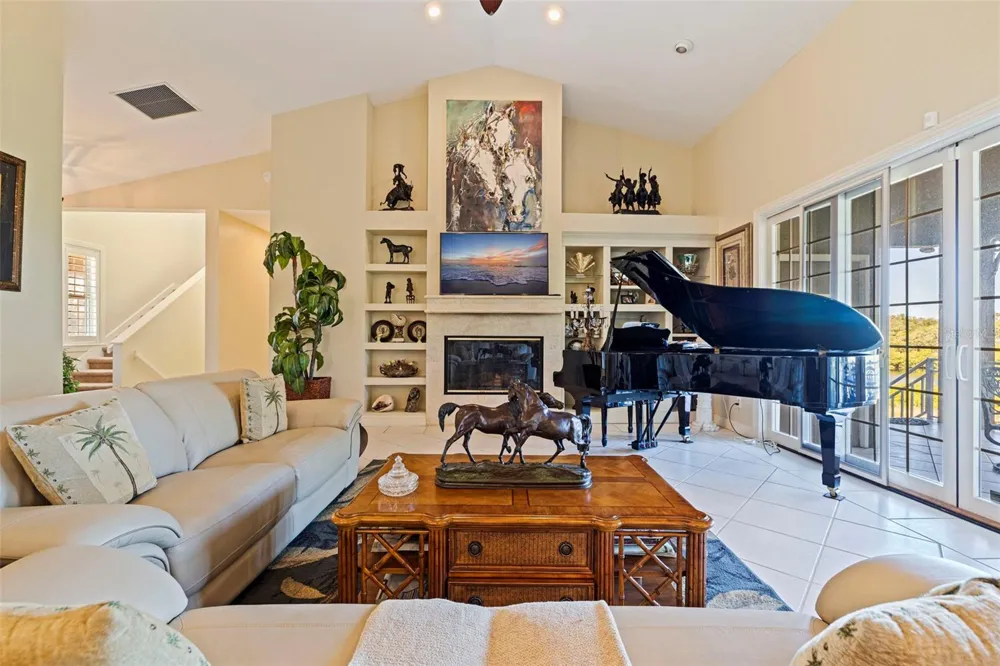2000 BAYVIEW DRIVE Tierra Verde, FL 33715