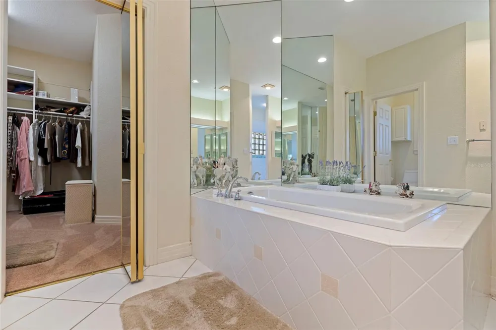 2000 BAYVIEW DRIVE Tierra Verde, FL 33715
