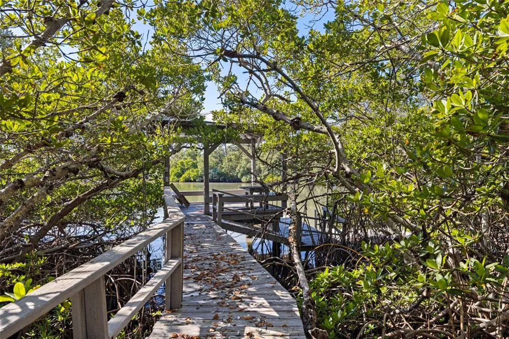2000 BAYVIEW DRIVE Tierra Verde, FL 33715