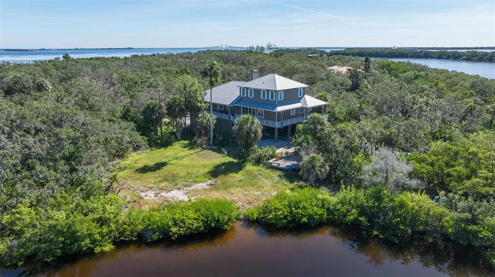 2000 BAYVIEW DRIVE Tierra Verde, FL 33715